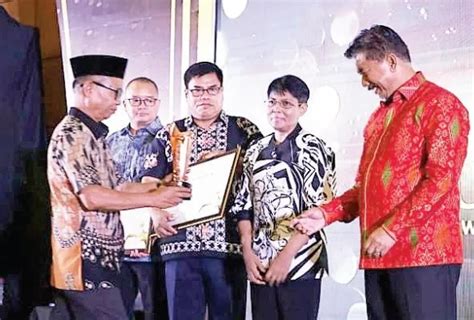 Sukses Program Terang Kampongku Raih Cum Loude Award Dari Unmul