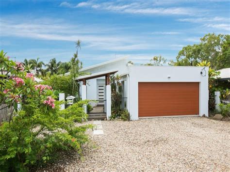 21 Poinsettia Street Holloways Beach QLD 4878 Realestate Au