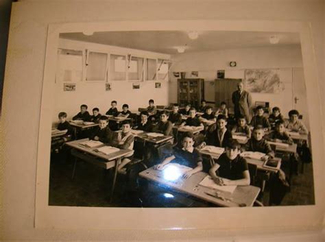 Photo De Classe CM 1 De 1968 ECOLE CARNOT Copains D Avant