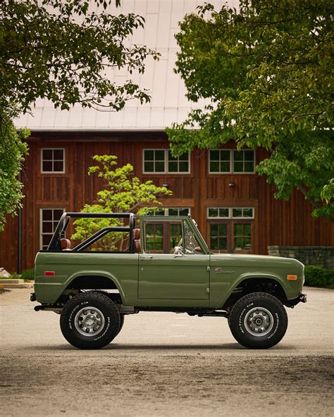 Boxwood Green Restored Bronco Classic Ford Broncos Beautiful Cars