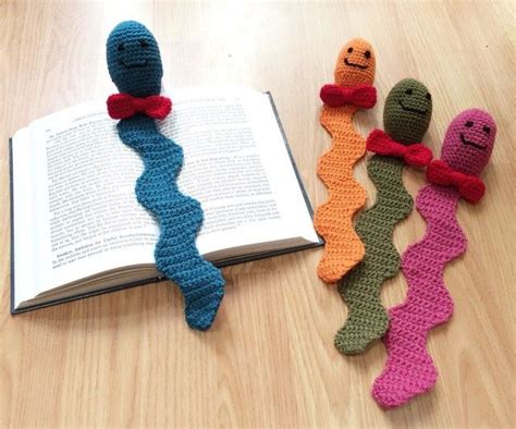 35 Brilliant Crochet Bookworm Bookmark Pattern Crochet Bookmark Pattern Easy Crochet