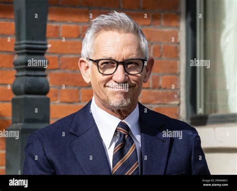 Gary Lineker London Home Hi Res Stock Photography And Images Alamy