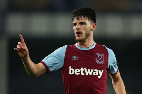 West Ham Star Declan Rice Labelled Best Defensive Midfielder In The