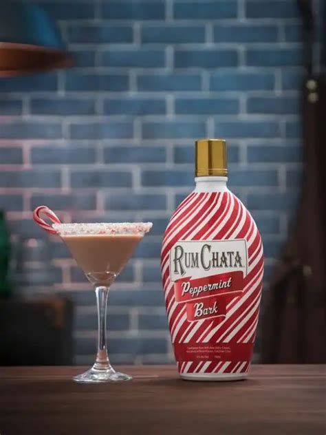 RumChata Peppermint Bark Martini Cocktail Recipe | Recipe | Peppermint ...