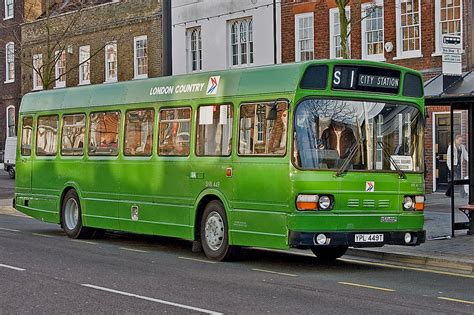 Leyland National Leyland London Country Snb449 Ypl449t Flickr