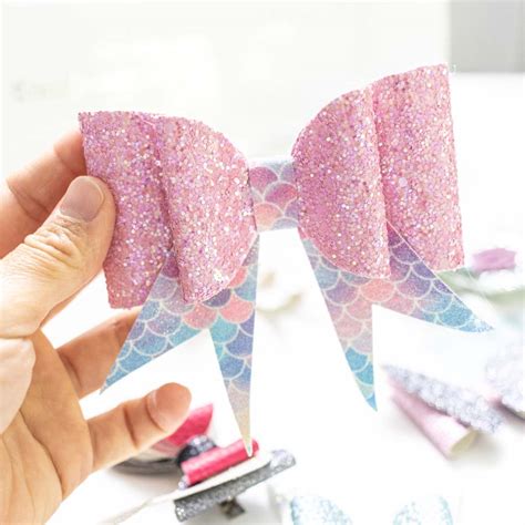 Make Hair Bows with your Cricut +18 Free SVG Templates – Daydream Into ...