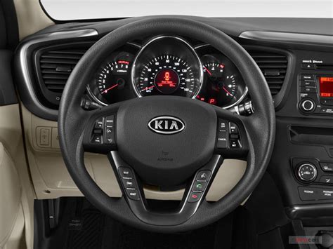 2010 Kia Optima: 19 Interior Photos | U.S. News