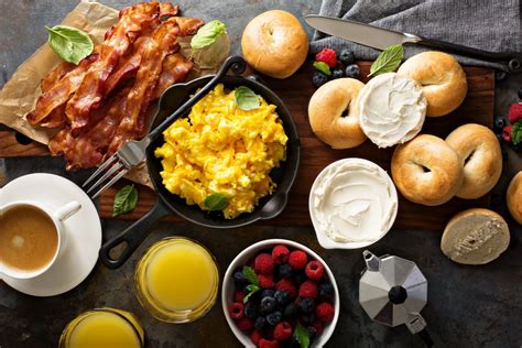 Eating a Big Breakfast May Double the Calories You Burn in a Day