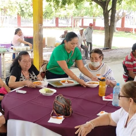 Dif Apatzing N Celebra El D A Del Adulto Mayor La Primera De Am