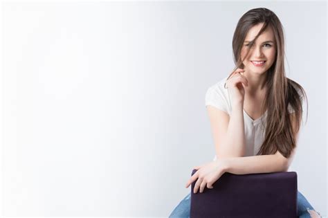 Premium Photo Portrait Of A Smiling Brunette
