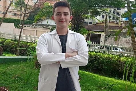 Jovem Autista De 18 Anos é Aprovado Em Medicina News Rondônia