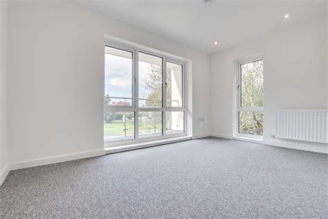 Real Estate Listings and Properties for Sale in Leverstock Green 14