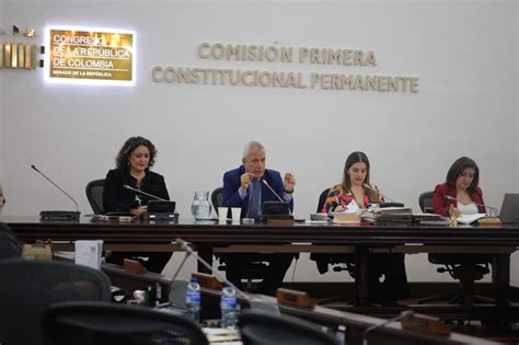 Intenso Debate En El Senado Proyectos De Ley Y Acto Legislativo En El