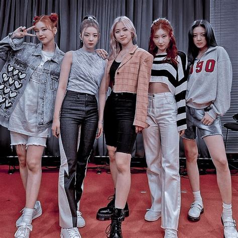 Fujiyeji Fashion Tops Itzy