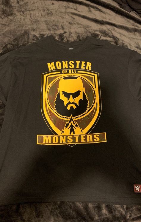 Braun Strowman Shirt On Mercari Braun Strowman Sport Team Logos Braun