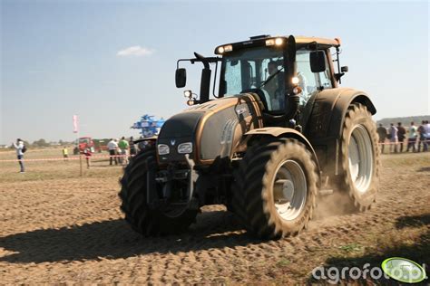 Valtra Obrazek Fotka Zdjecie Photo 315541 Galeria Rolnicza Agrofoto