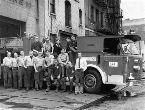 Fdny Ladder 31 Firefighter Fire Training Fire Department Photography