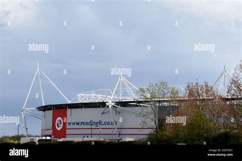 General view of the Madejski Stadium Stock Photo - Alamy