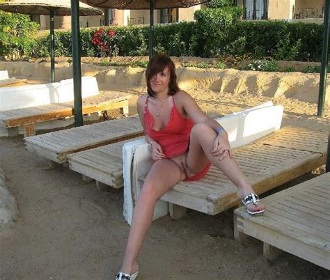 These Hotwives Are Ready For A Bull DSC7861 Porn Pic