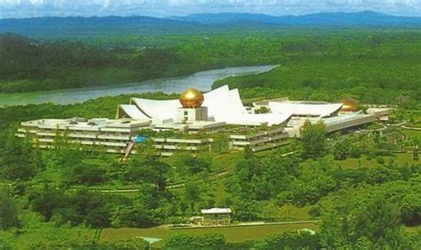 Istana Nurul Iman Istana Terbesar Di Negara Tetangga