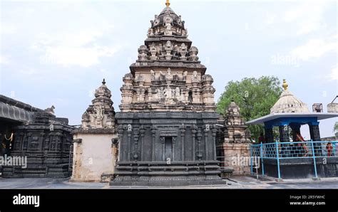 Temple View of Bugga Ramlingeswara Temple, Tadipatri, Andhra Pradesh ...