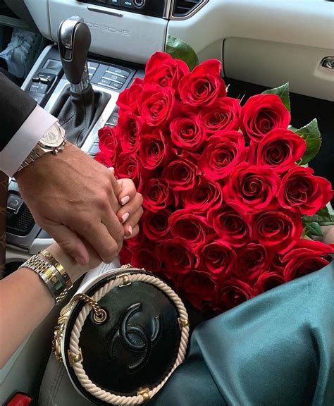 Luxury Life On Instagram “🌹🌹” Luxury Couple Luxury Flowers Beautiful Bouquet Of Flowers