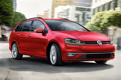 2019 Volkswagen Golf SportWagen Review - Autotrader