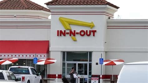 In N Out Burger To Close A Location For The First Time In Years