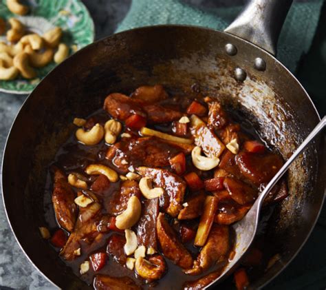 Cantonese Roast Duck In Plum Sauce Man With A Wok