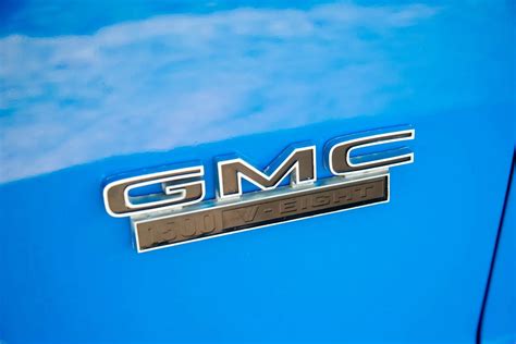 Escalade-Powered 1968 GMC C1500 Could Be Your Little Secret, Looks ...