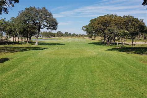 Tee Off Bonanza Golf Course