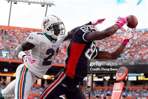 372 Buffalo Bills Terrell Owens Photos & High Res Pictures - Getty Images