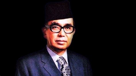 Sejarah Tun Abdul Razak Instrumen Sejarah Dan Dinamakan