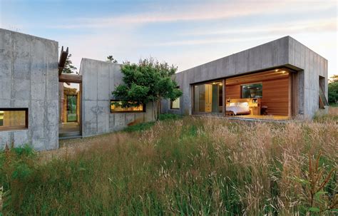 Editors Picks 5 Groundbreaking Prefab And Modular Homes Dwell