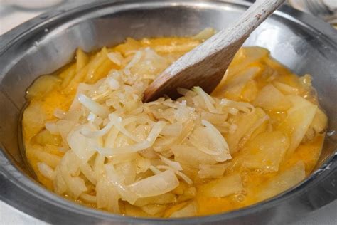 Como Fazer Tortilha Espanhola De Batatas Receita Tradicional