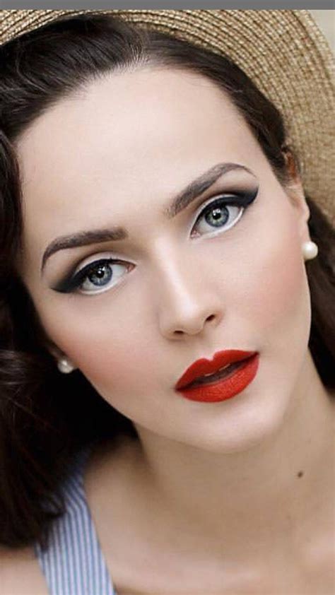 Pin by Tahlia Miller on Beauty makeup | Vintage makeup looks, 50s hair ...