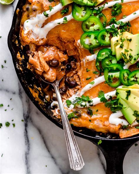 Skinnytaste Instagram On Pinno This Cheesy Rotisserie Chicken Enchilada