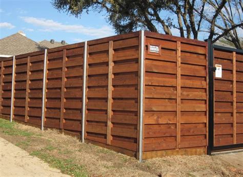 Wood Fence Installations | Texas Best Fence | 972-245-0640