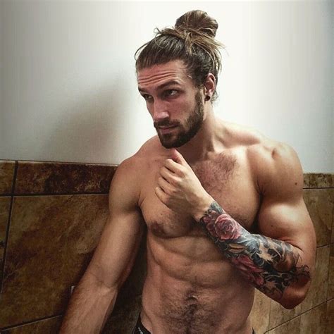 Wow Look At Him Man Bun Hairstyles Beard Man Bun