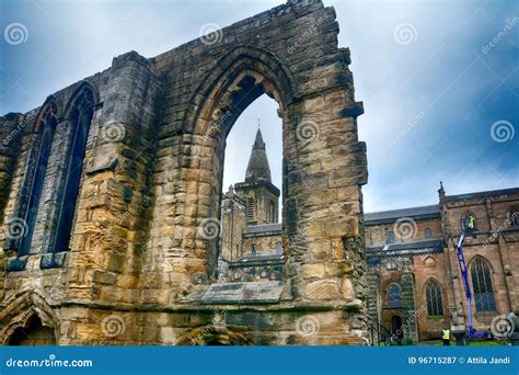 Abbey, Dunfermline, Scotland Stock Image - Image of church, european ...