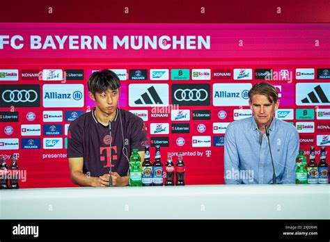 Hiroki Ito FC Bayern Muenchen 21 Christoph Freund FC Bayern