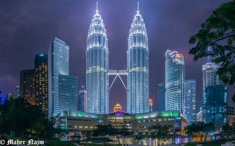 ️ Petronas towers history. The history and construction of the Petronas Twin Towers. 2019-02-20