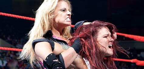 WWE Magazine lists Trish vs. Lita one of the Top 25 Greatest Rivalries | News | TrishStratus.com