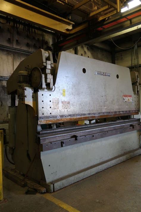 Used Accurpress Press Brake