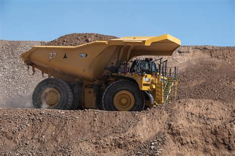 Caterpillar Launches New Cat 793 Truck Canadian Mining Journal