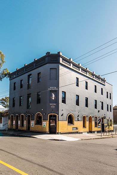 Accommodation White Cockatoo Hotel