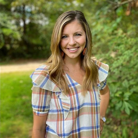 Leslie's Closet (@etx_posher) | Poshmark