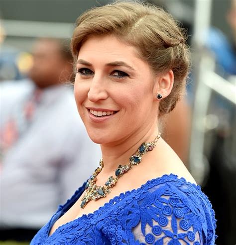 Mayim Bialik Criticizes Ariana Grande For Sexy Billboard Us Weekly