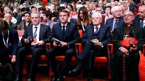 Mattarella E Macron All Incontro Di Sant Egidio Il Presidente L