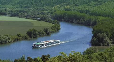 Flusskreuzfahrten In Frankreich Auf Der Seine